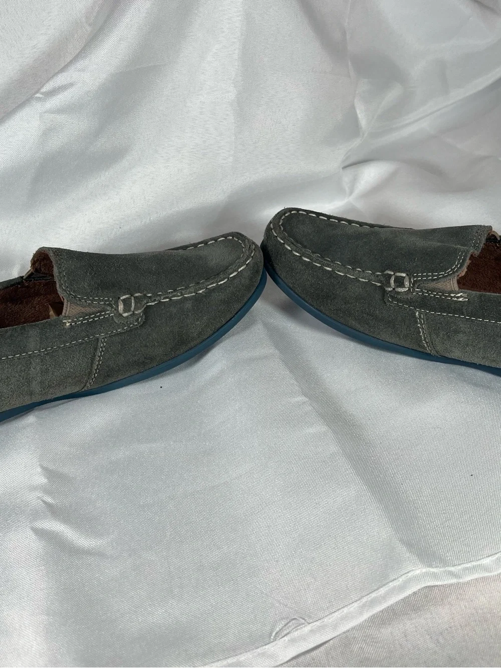 Florsheim Kids Jasper Jr. Suede Loafers Grey Big Kid Size 5M 16564-061